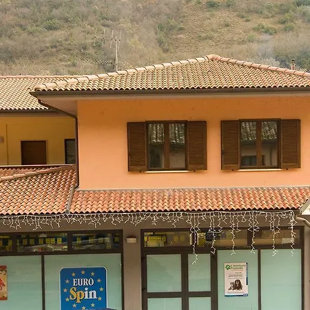 Dependance Piantamori 아파트 세레토디스폴레토